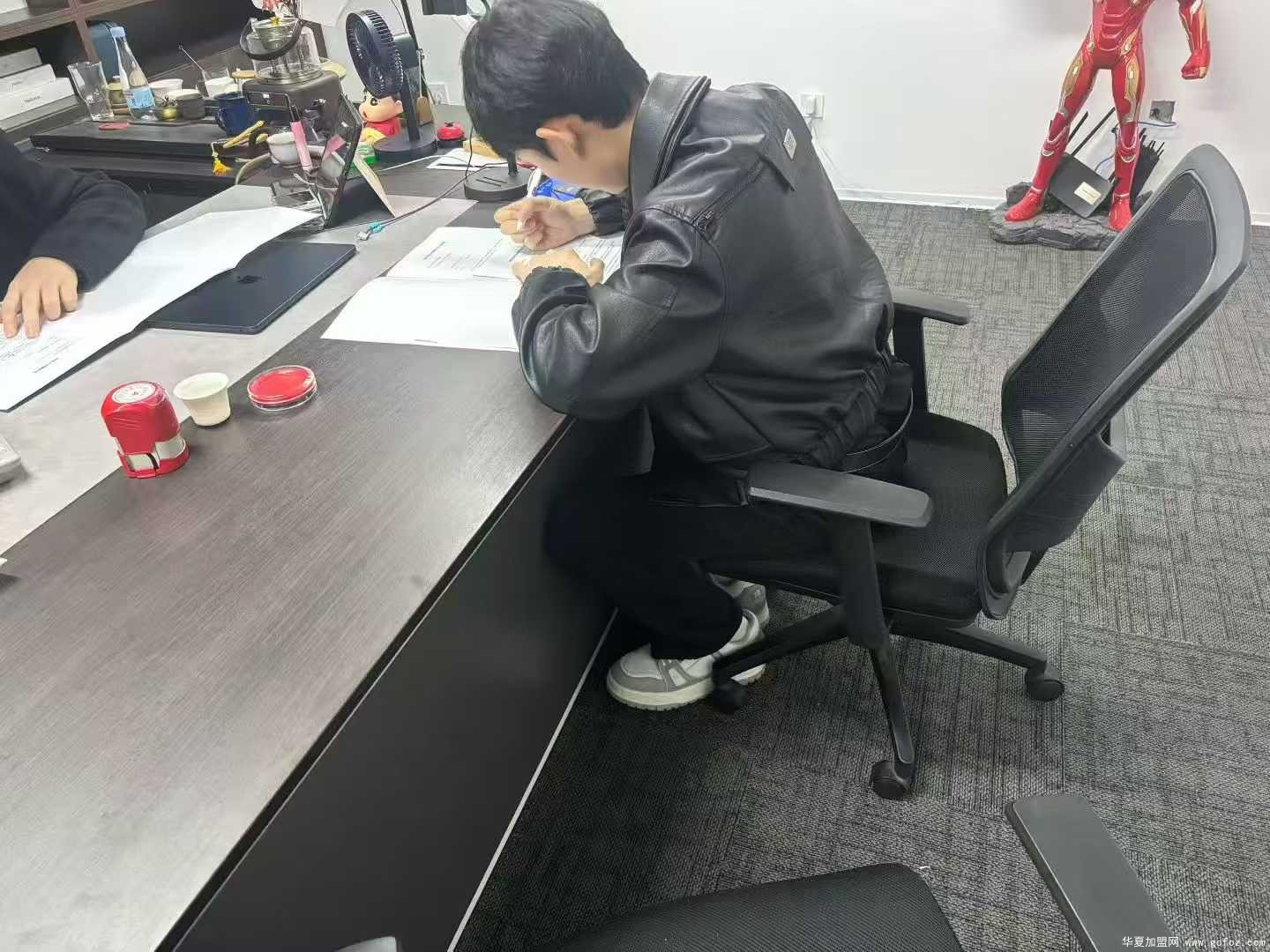 微信图片_2025-12-06_105122_593.jpg