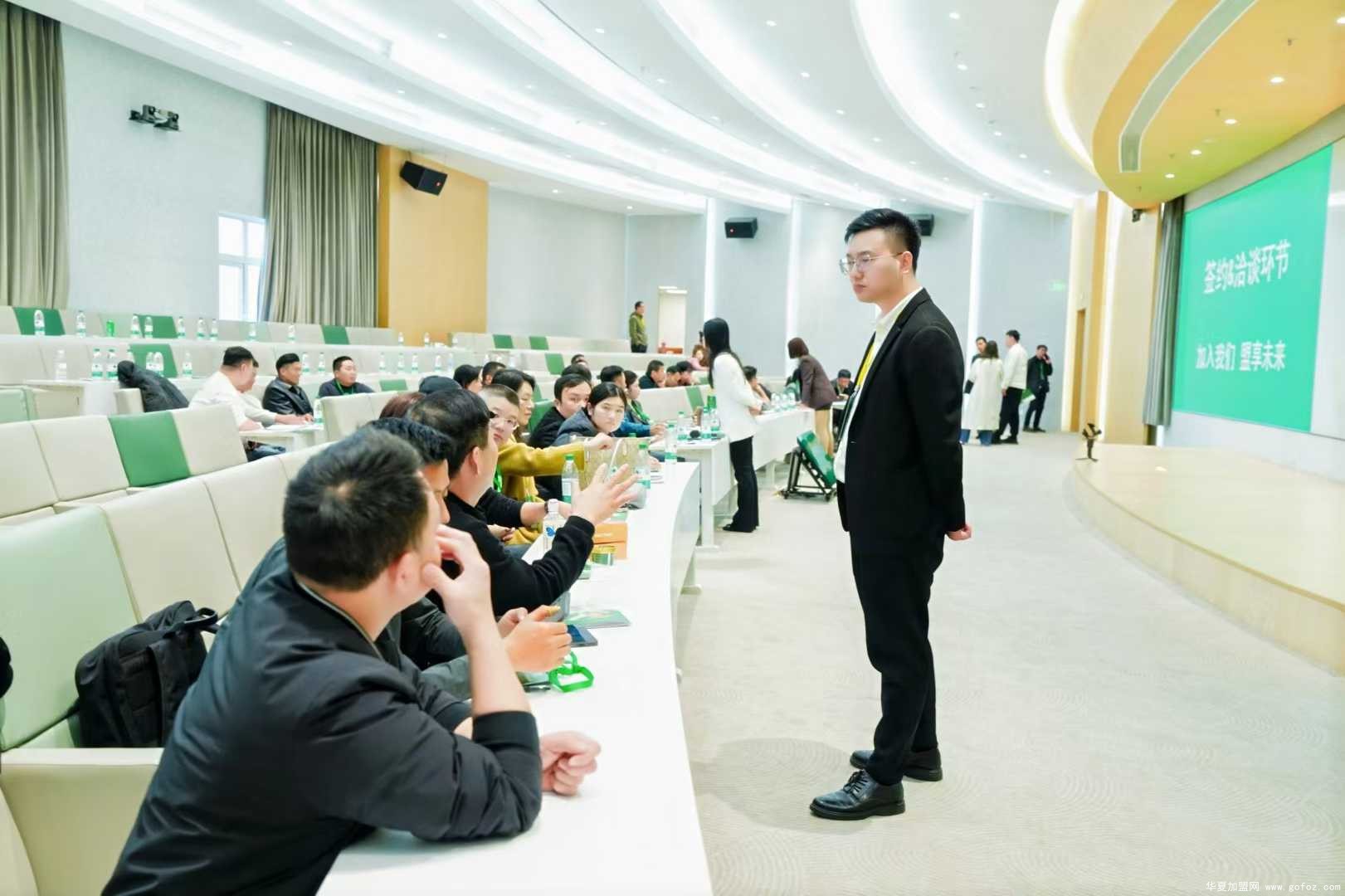 微信图片_2025-12-06_110908_414.jpg